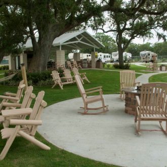 Brazoria Lakes RV Resort