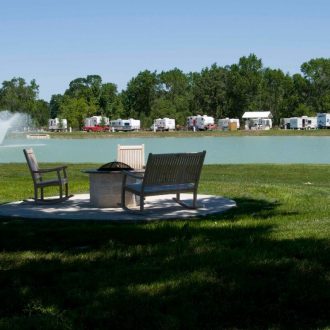 Northlake RV Resort Chairs & Trailers