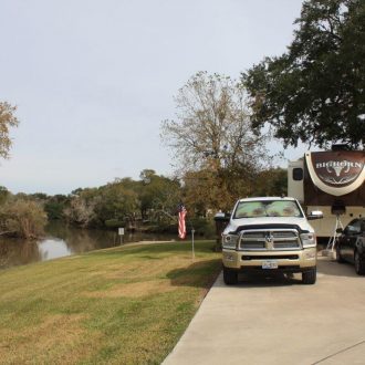 Bayou Oaks RV Resort