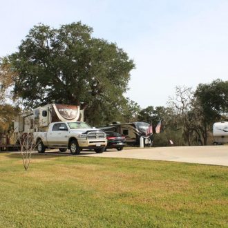 Bayou Oaks RV Resort