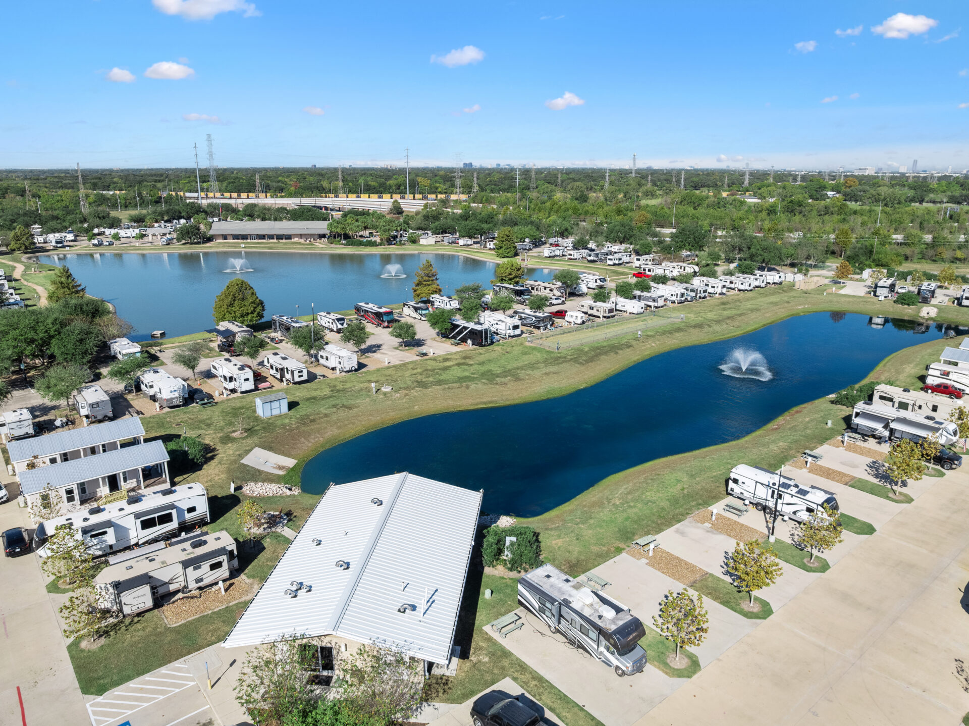 Gallery | Lakeview RV Resort | Luxury Stays in Houston